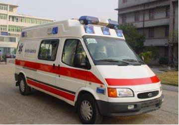 衡东县救护车租赁